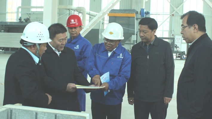 【“三抓三促”行動(dòng)】臨夏州稅務(wù)局黨委委員、總會(huì)計(jì)師林萬(wàn)民一行考..